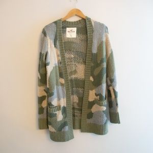 Hollister Sweaters - Hollister Camo Long Sweater Cardigan Hollister Sweaters - Hollister Camo Long Sweater Cardigan